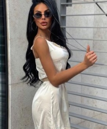 Полина, 21